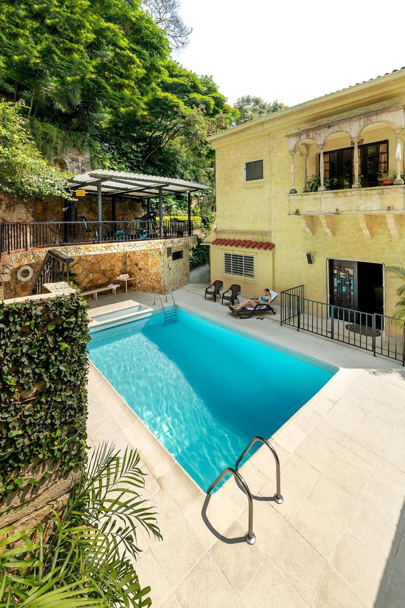 Hotel Stein Colonial กาลี ภายนอก รูปภาพ