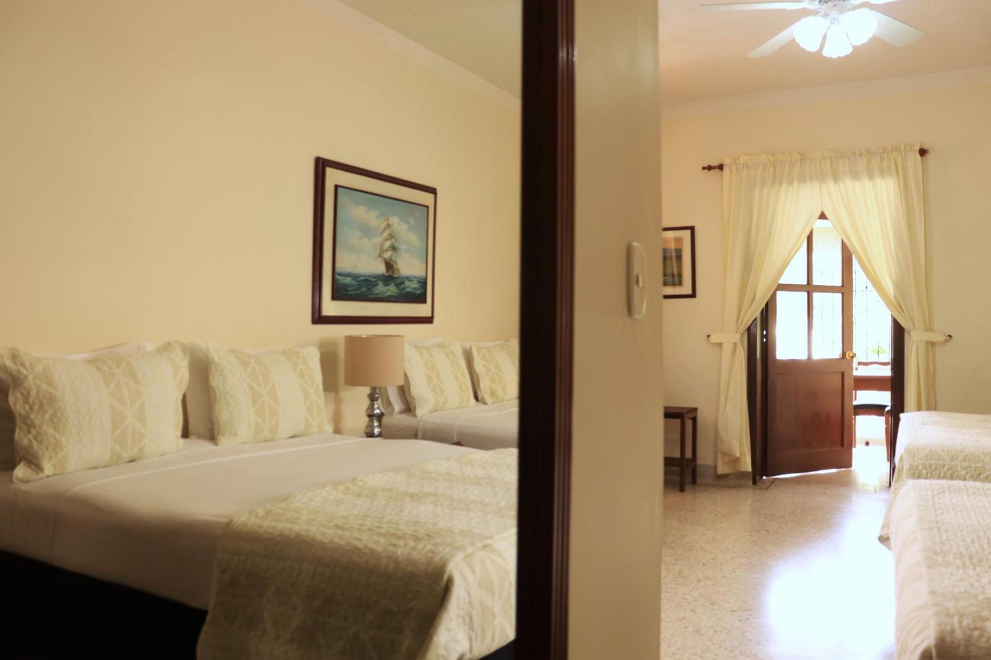 Hotel Stein Colonial กาลี ภายนอก รูปภาพ