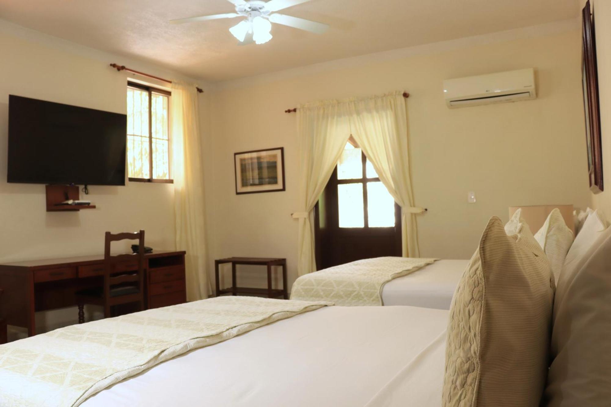 Hotel Stein Colonial กาลี ภายนอก รูปภาพ
